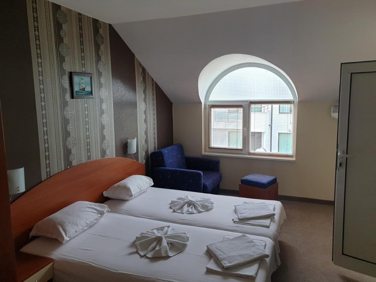 Family Hotel Diana Πομόριε Εξωτερικό φωτογραφία