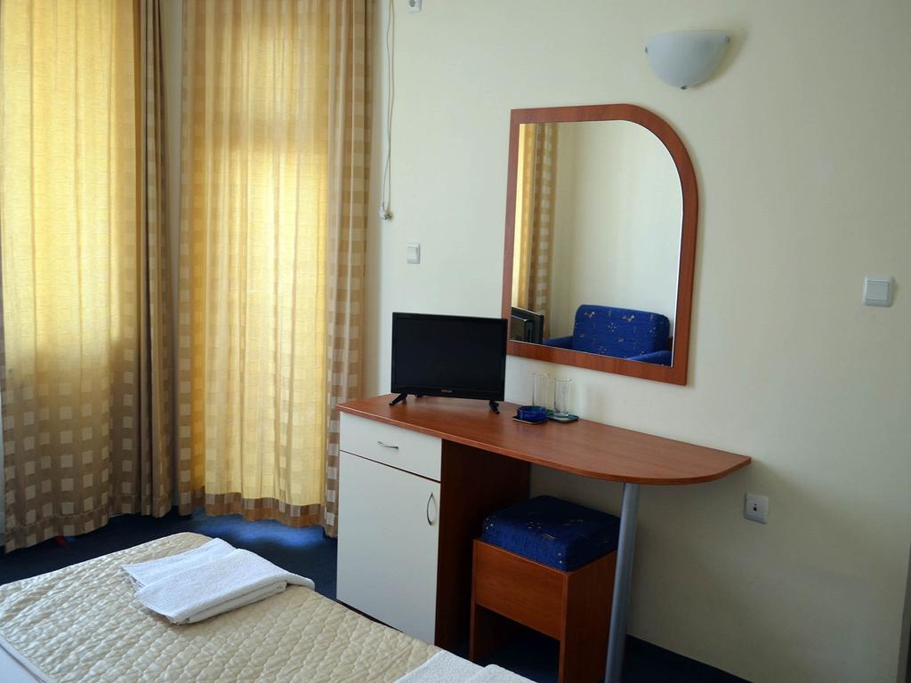 Family Hotel Diana Πομόριε Εξωτερικό φωτογραφία