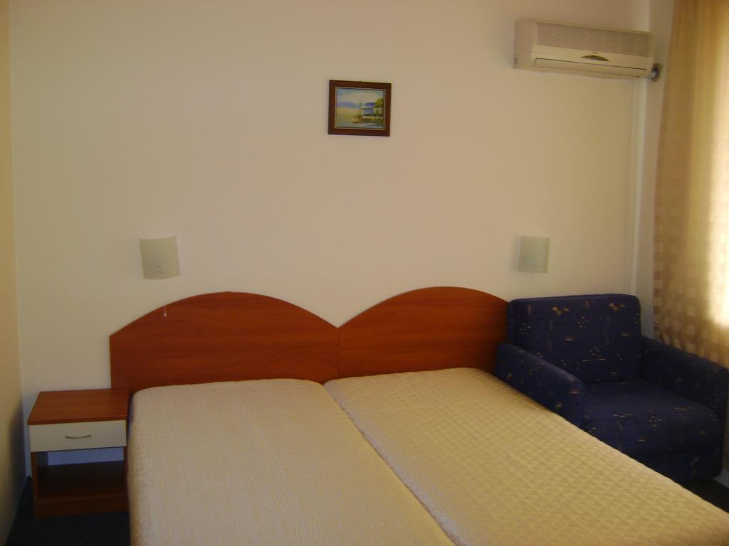 Family Hotel Diana Πομόριε Εξωτερικό φωτογραφία