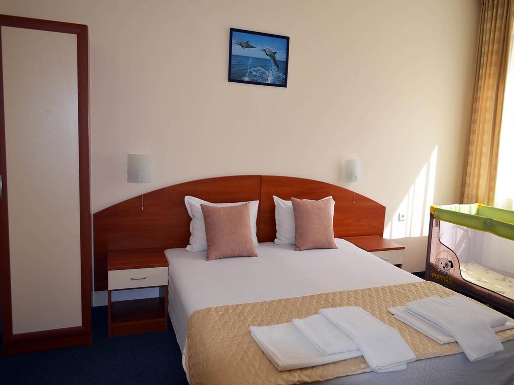 Family Hotel Diana Πομόριε Εξωτερικό φωτογραφία